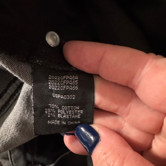 Universal Standard Jeans - Picture 5 of 6